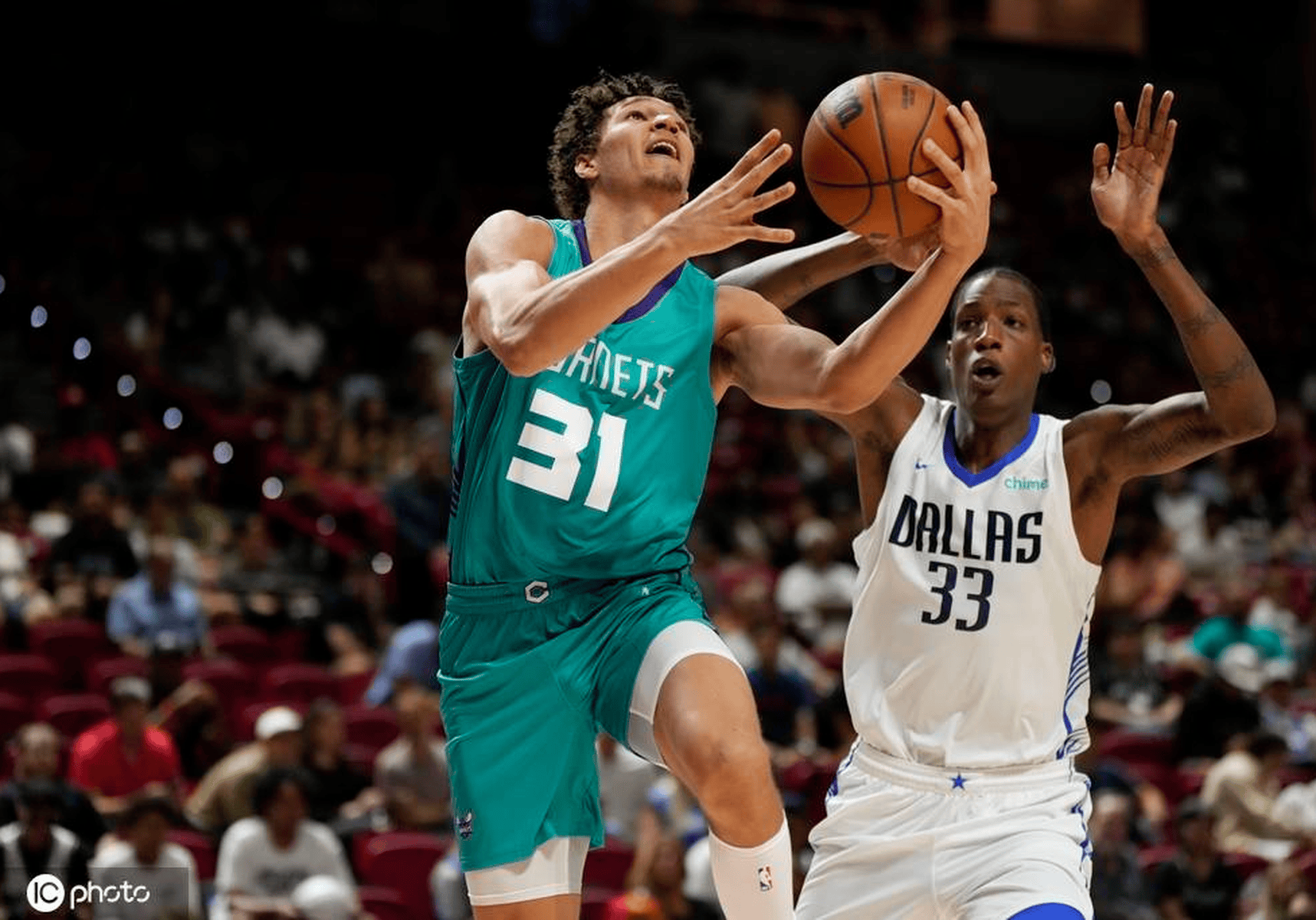 关于夏洛特黄蜂迎NBA常规赛关键赛，国际比赛日单刀错失，话题不断，球队文化再被提及的信息